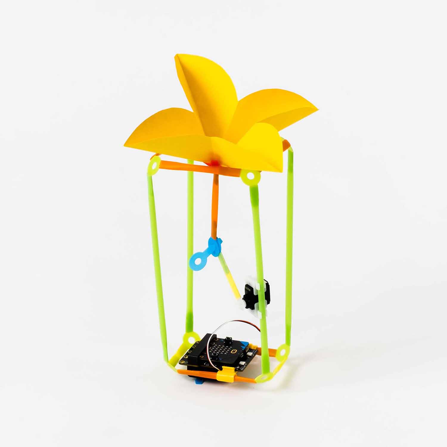 Ready2STEM - Strawbees STEAM Classroom Robotics - w/out micro:bit