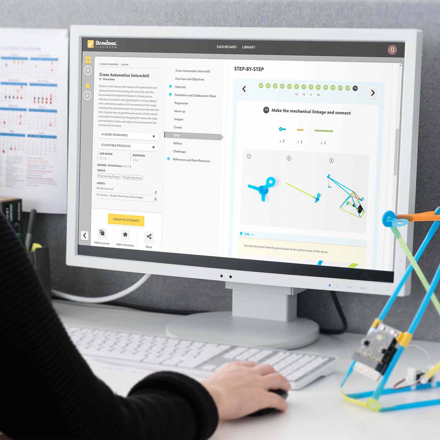 Ready2STEM - Strawbees STEAM Classroom Robotics - w/out micro:bit