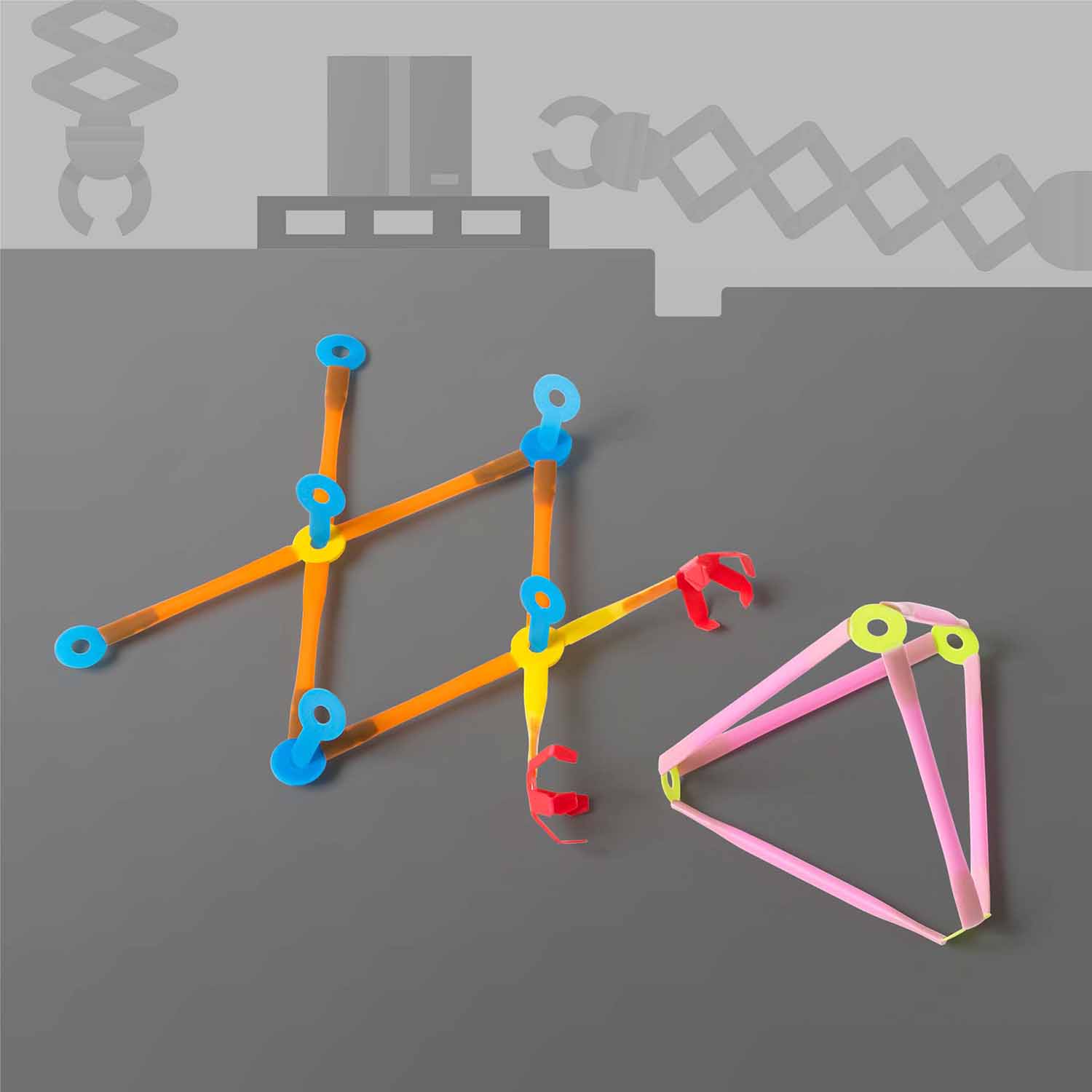 Ready2STEM - Strawbees STEAM Classroom Robotics - w/micro:bit