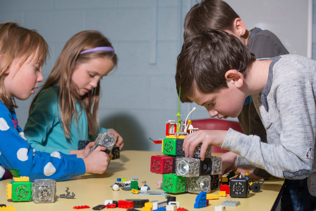 Ready2STEM - Cubelets - Intrepid Inventors Pack
