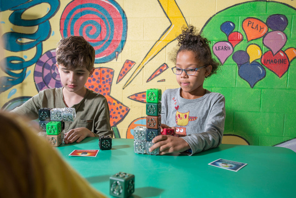 Ready2STEM - Cubelets - Boundless Builders